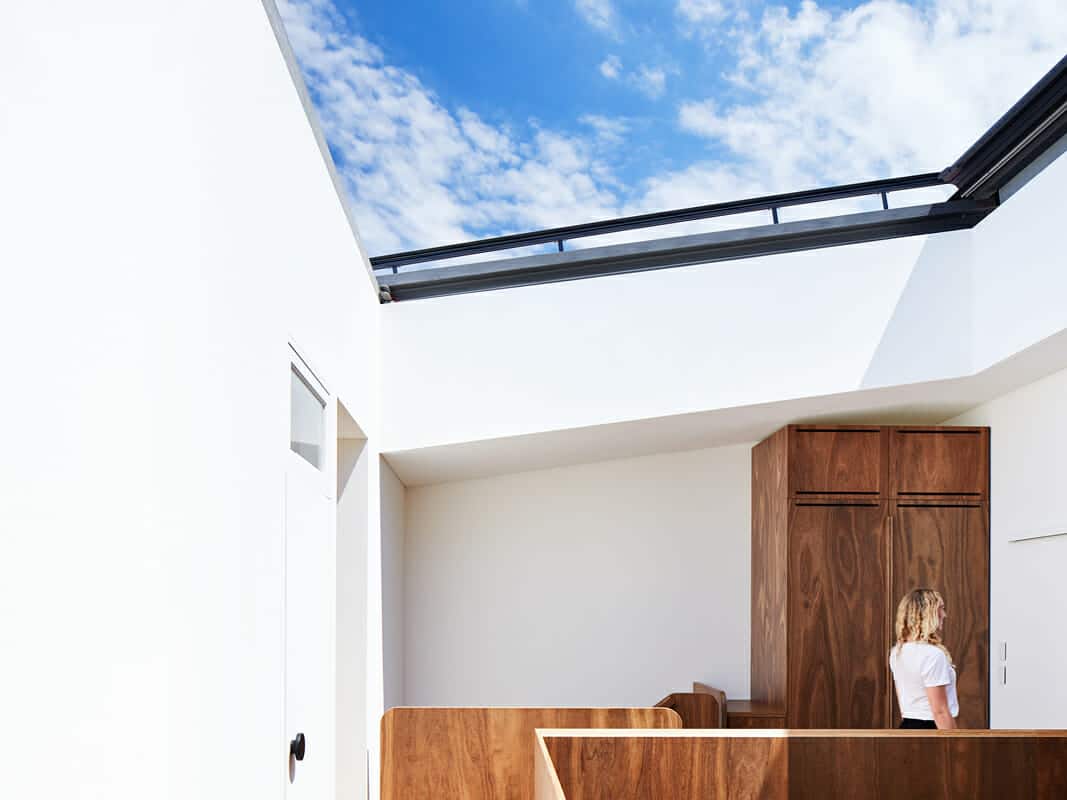 ndustrial Design Tilt Operable sliding roof Sustainable ventillation Architectural sliding roof Custom designed roof