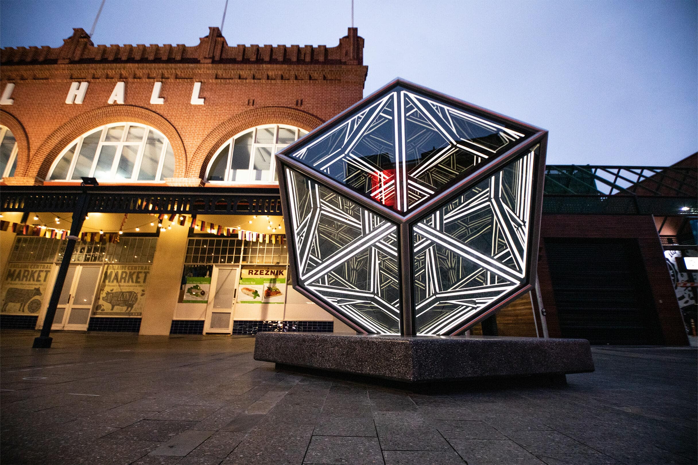 Public-artwork-glass-and-lighting-sculpture-Jason-Sims-Adelaide