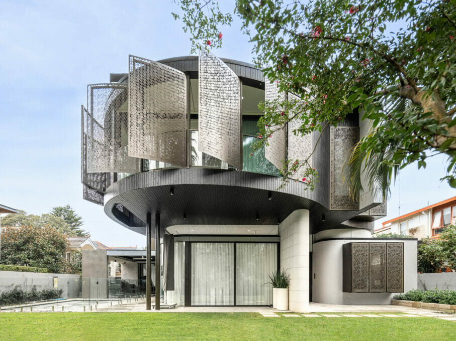 Decorative operable facade curved design architectural house