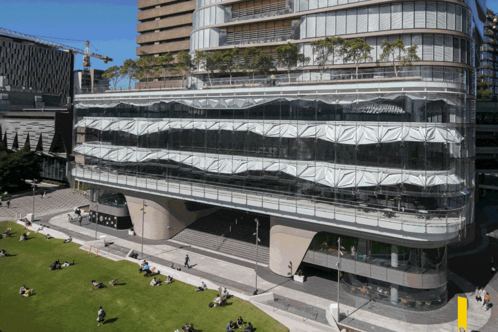 UTS Central Sun Shading System Operable Louvres Students | Tilt Industrial Design